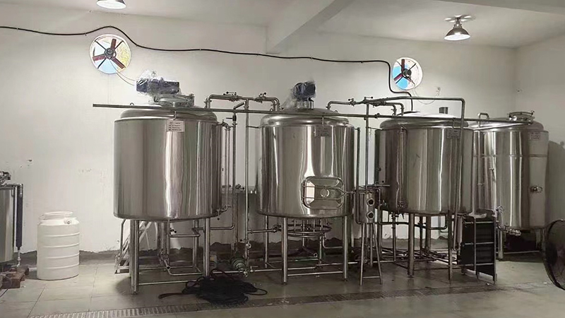 铜鼓沧州075精酿啤酒厂